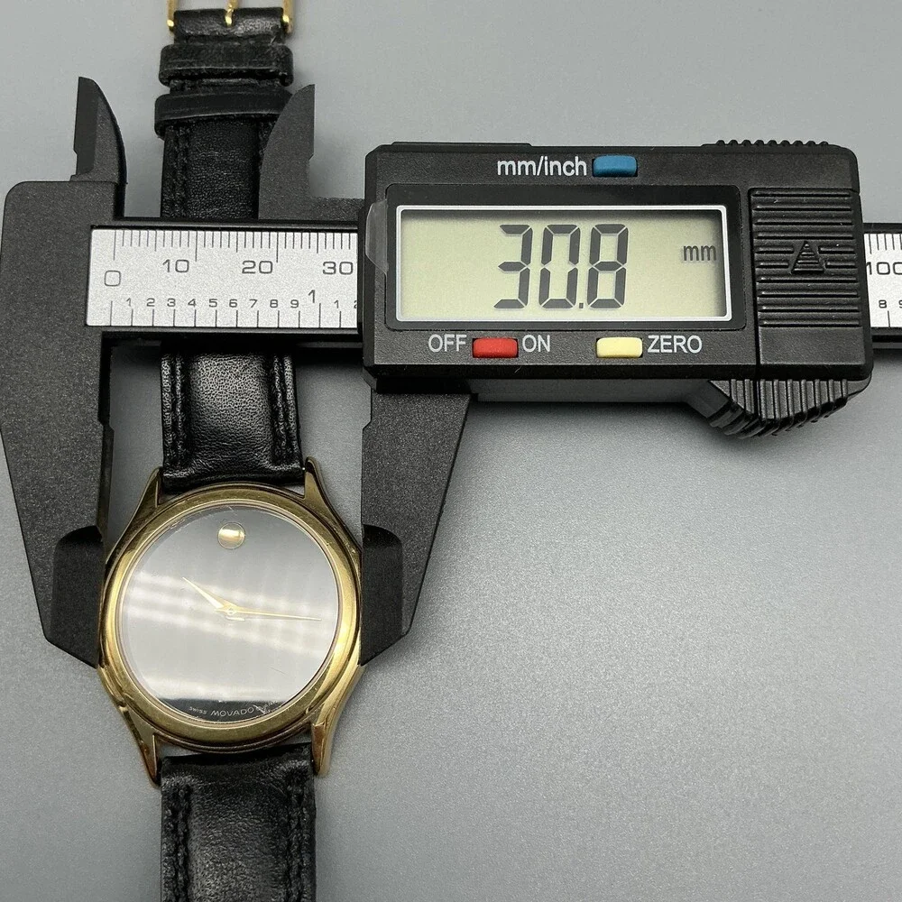 Movado Museum Womens Watch 31mm Black Dial Gold Tone 87-E41-0863 New Battery